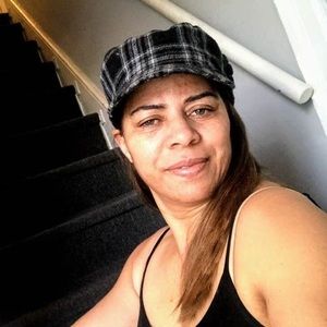 Meet your Posher, Simone